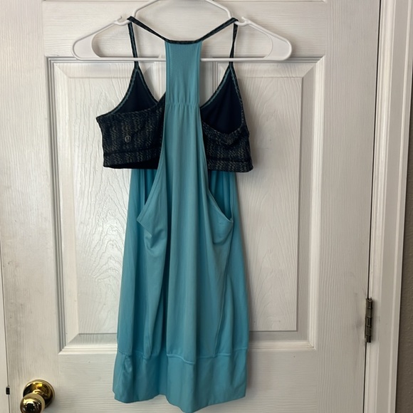 Lululemon built in sports bra tank - Picture 3 of 6